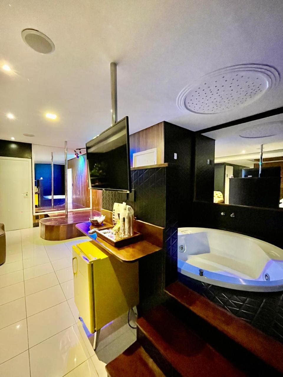 Bora Bora Motel 萨尔瓦多 外观 照片